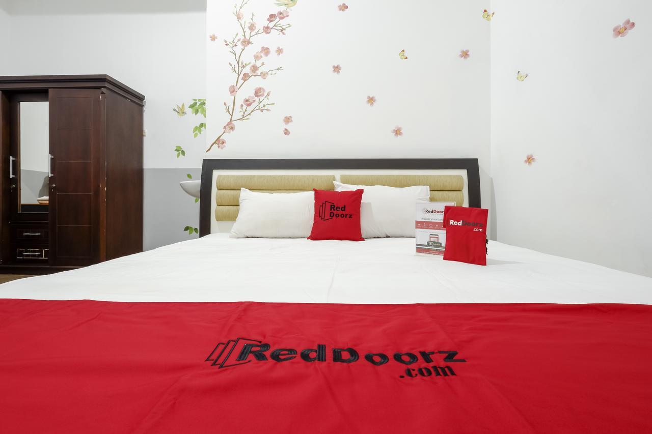 Reddoorz @ Prambanan Timur Raya Semarang Exteriör bild